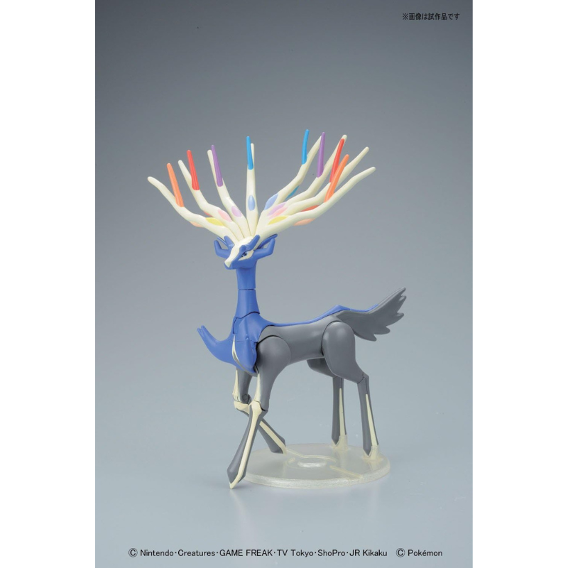 Figura Xerneas Bandai Plamo Select Series