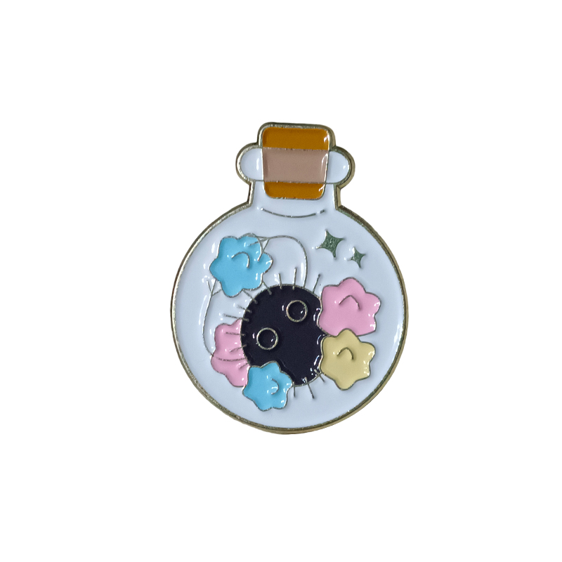 Pin Susuwatari en Botella